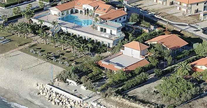 Donnarumma Hotel